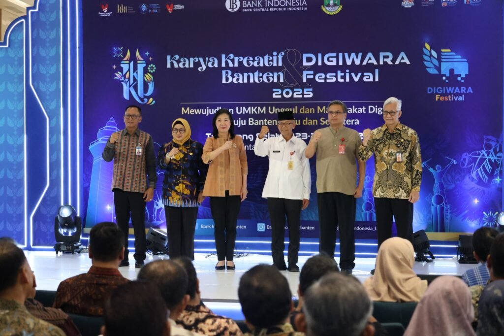 Wabup Intan: Tiga Penghargaan Digiwara Bukti Komitmen Digitalisasi Pemkab Tangerang