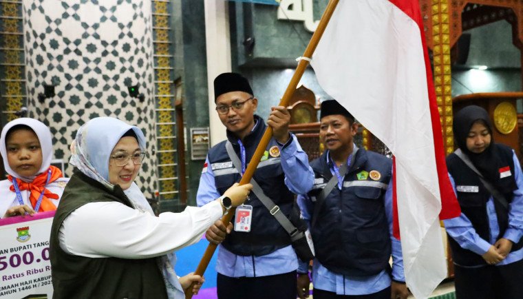 Wabup Tangerang Lepas Ratusan Calon Haji Gelombang Kedua