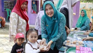 Antusiasme Warga Jambe Sambut Meriah Program Gerebek Posyandu