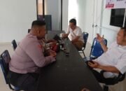 Bhabinkamtibmas Polsek Cisoka Laksanakan Sambang DDS Dan Sosialisasi Layanan Polri 110 Kepada Warga Desa Jayanti