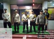 Personil Polsek Balaraja Dalam Menjaga & Mengantisipasi Guantibmas di Mako Polsek Balaraja Melaksanakan Sispam Mako Malam Hari
