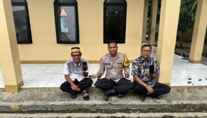Polsek Panongan Sosialisasikan Layanan Polisi 110