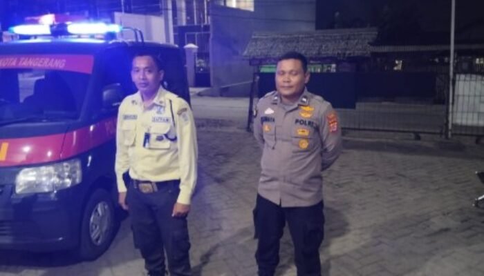 Personil Piket Polsek Cisoka Lakukan upaya mencegah Guantibmas Dengan Melaksanakan Patroli Mobile