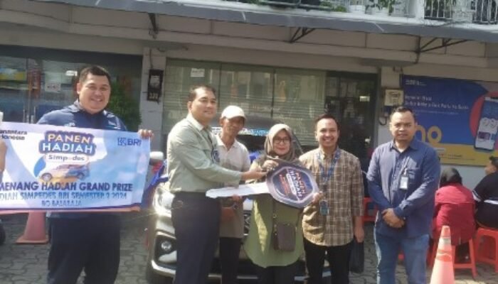 BRI Balaraja Berikan Hadiah Bawa Pulang Mobil Ertiga dari Panen Hadiah Simpedes