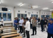 Stafsus Kapolri Tinjau Lokasi Donor Darah HUT Bhayangkara ke-79 di PT. Surya Toto Cikupa