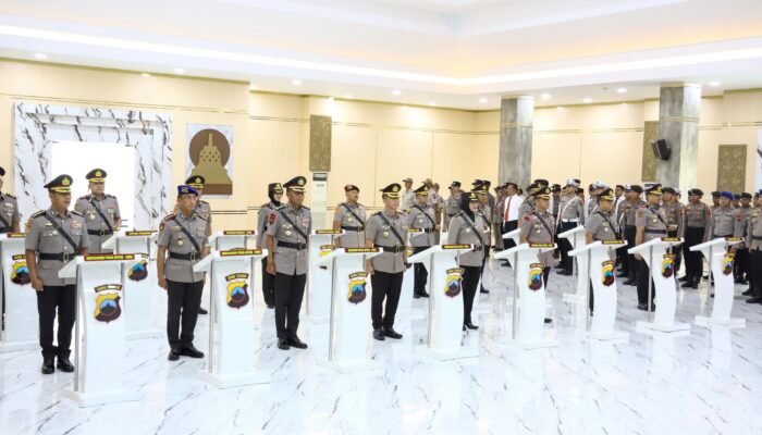 Polda Jateng Gelar Sertijab 3 PJU dan 5 Kapolres, Wujud Penyegaran Organisasi dan Peningkatan Pelayanan Masyarakat