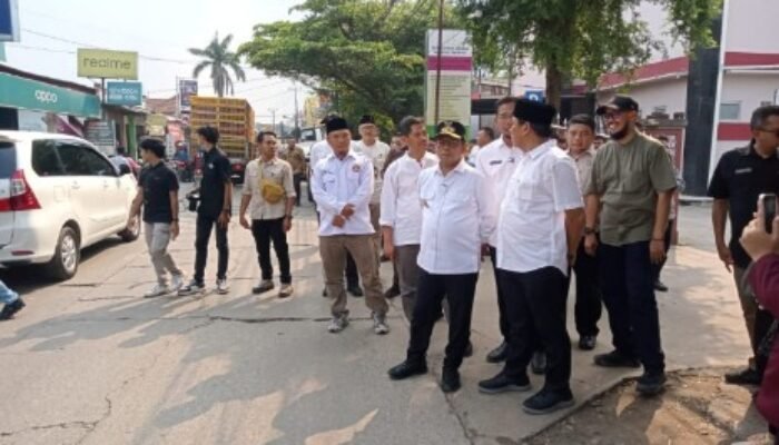 Gubernur Banten Andra Soni Percepat Perbaikan Ruas Jalan Maja – Citeras Dan Maja – Cisoka – Tigaraksa Demi Tingkatkan Keselamatan Masyarakat