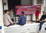 Bhabinkamtibmas Polsek Kresek bersama Babinsa Kresek sambangi warga di Desa Cibetok