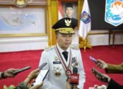 Belum Genap 12 Jam Dilantik, Pj Gubernur Papua Agus Fatoni Tancap Gas Kumpulkan Kepala OPD