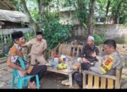 Sinergitas Bhabinkamtibmas Polsek Balaraja dan Kades Sukamulya Melaksanakan Sambang Tokoh di Desa Binaan