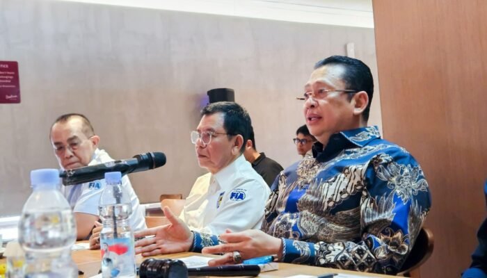 Pimpin Rapat Pleno, Ketua Umum IMI Beri Bonus Veda Ega dan Umumkan Legalisasi Modifikasi Mobil dan Motor Sudah Resmi Berlaku