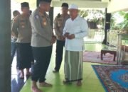 Kapolresta Tangerang Bersama Kapolsek Tigaraksa Ziarah ke Makam KH. Nawawi Gofar di Desa Pasirnangka