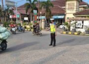 Anggota Lantas Polsek Mauk Gatur Lalin Pagi Hari Diperempatan Pasar Mauk
