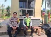 Bhabinkamtibmas Desa Talaga Sambang Warga, Sampaikan Himbauan Kamtibmas dan Nomor Darurat Polisi 110