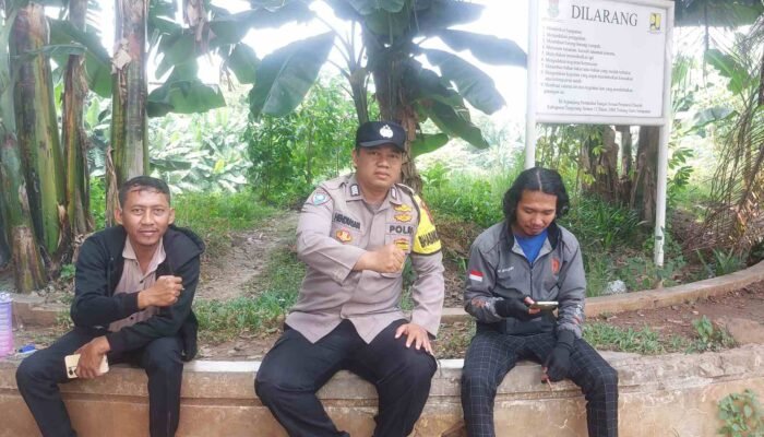 Patroli Dialogis Personil Polsek Pasar Kemis Guna Mengantisipasi Gangguan Kamtibmas