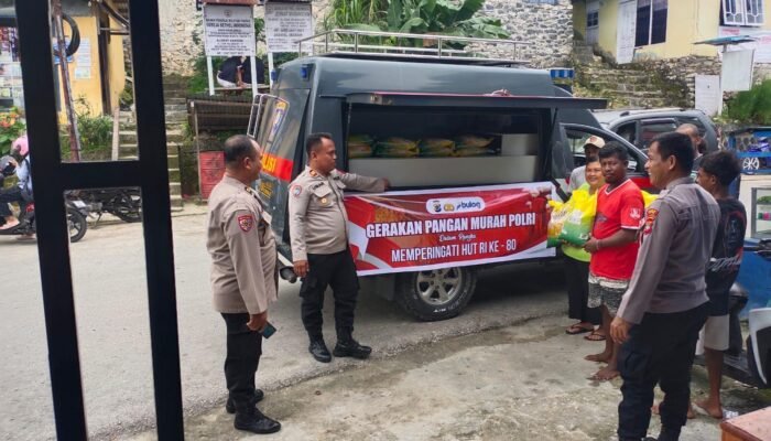 Gerakan Pangan Murah di Fakfak Sambut HUT RI Ke-80