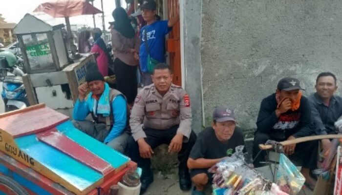 Patroli Dialogis Personil Polsek Pasar Kemis Guna Mengantisipasi Gangguan Kamtibmas