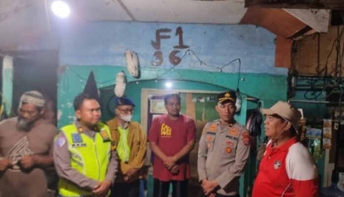 Polsek Cikupa dan Polresta Tangerang Monitoring Daerah Rawan Banjir di Perum Griya Yasa