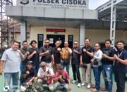 Tolak Dum Truk Tanah, Puluhan Masyarakat Datangi Polsek Cisoka Minta APH Tindak Tegas