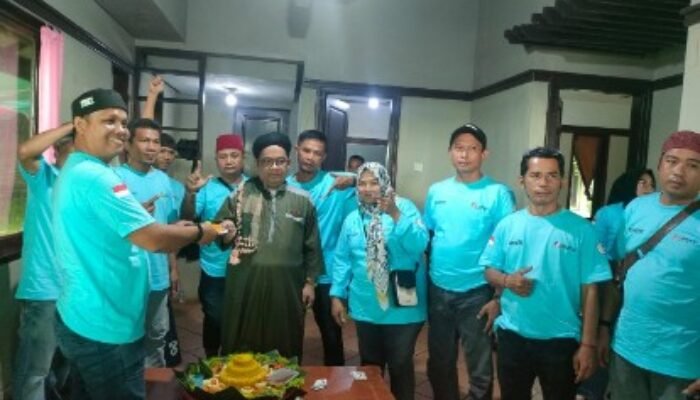 KH. Aby Muluk Pimpin Dzikir Akbar Dalam Peringatan HUT Media Penaindonews.com Dan Media Penabanten.com