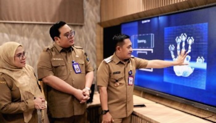 Kemudahan Dalam Jangkauan, awal tahun 2026 Kecamatan Kelapa Dua Perkenalkan Inovasi Digital “Pedas Dikit” dalam hal pelayanan Adminduk