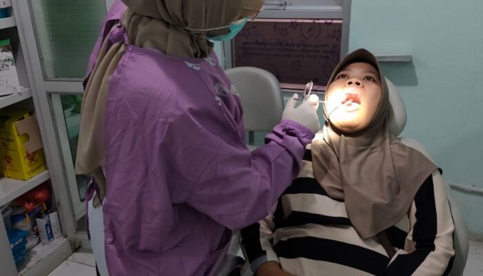 50 Petugas SPPG Cisoka Sukatani 2 Ikuti Cek Kesehatan Gratis di Puskesmas Cisoka