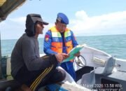 Polairud Polresta Tangerang Patroli di Perairan Jenggot, Periksa Kapal Nelayan dan Beri Imbauan Kamtibmas